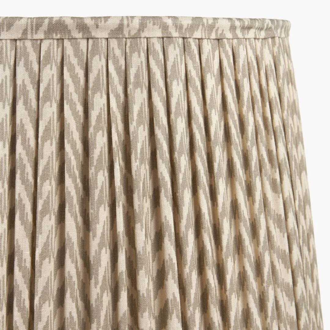 Vienna 30cm Taupe Chevron Pleated Shade – image 5