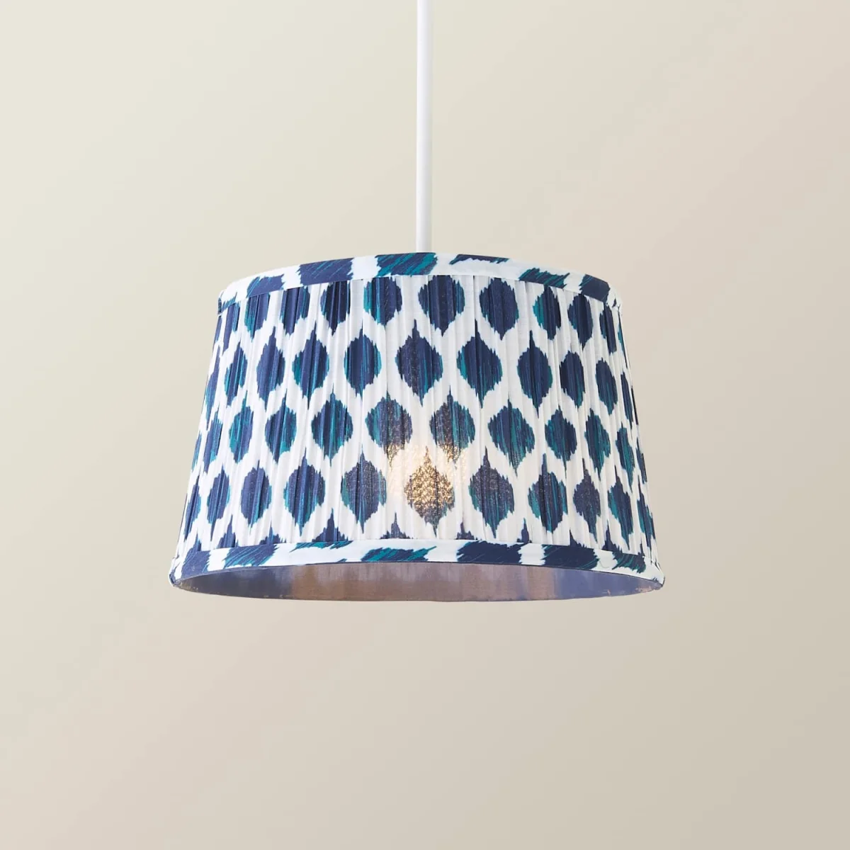 Elijah Blue Ikat Pleated Fabric Tapered Lamp Shade - Small Blue / Yes - Blue – image 9