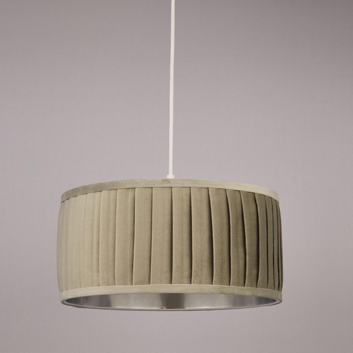 Pleated Velvet Shade Green  - Green – image 4