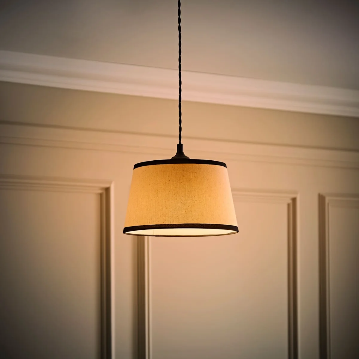 Aspen Small Trim Tapered Lamp Shade - Black – image 3