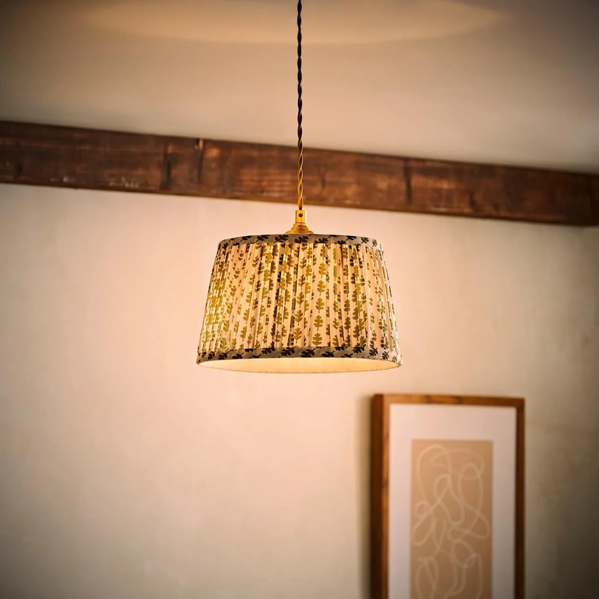 ValueLights Grange Small Floral Pleated Lamp Shade - Green / Plastic – image 3