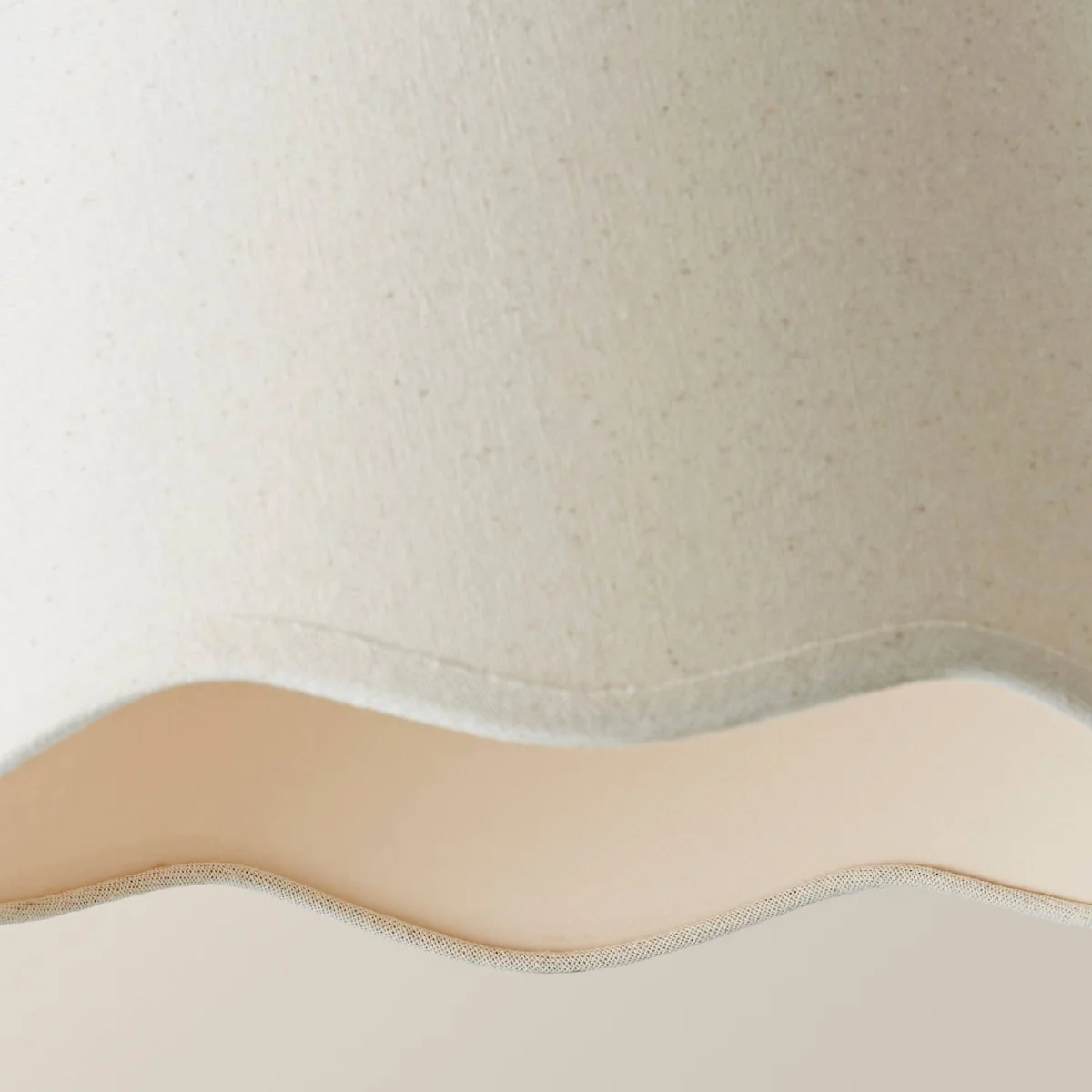 Mabel Small Scallop Edge Linen Lamp Shade - Natural / 0.18kg – image 6