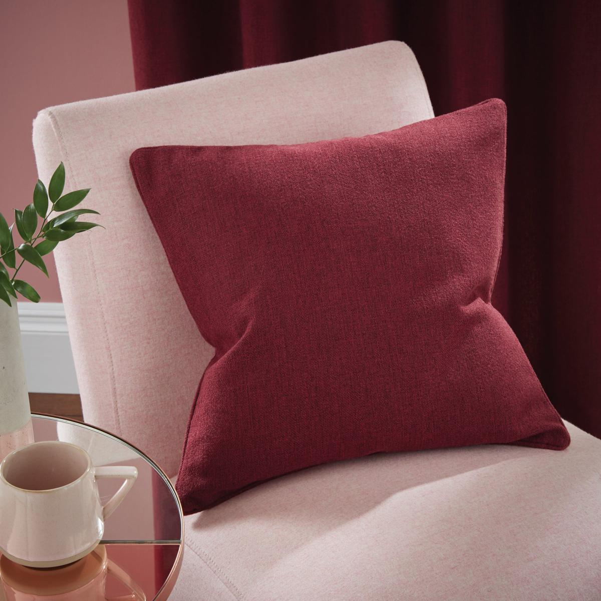 Jennings Merlot Eyelet Curtains Red – image 5
