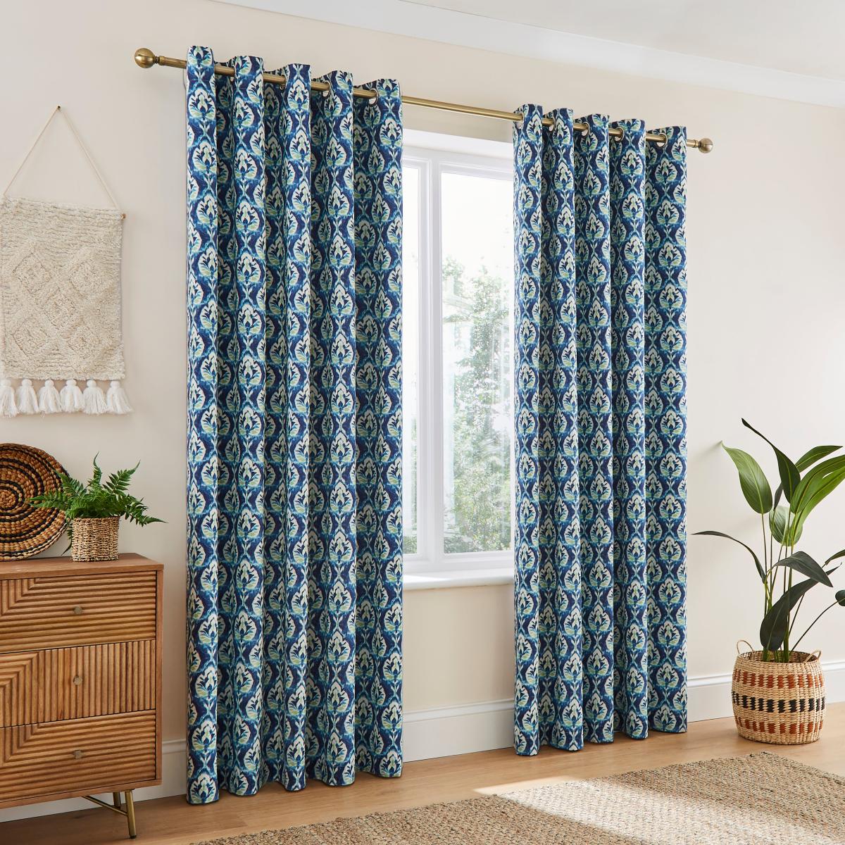 Ikat Navy Blackout Eyelet Curtains Navy Blue/White/Green – image 2