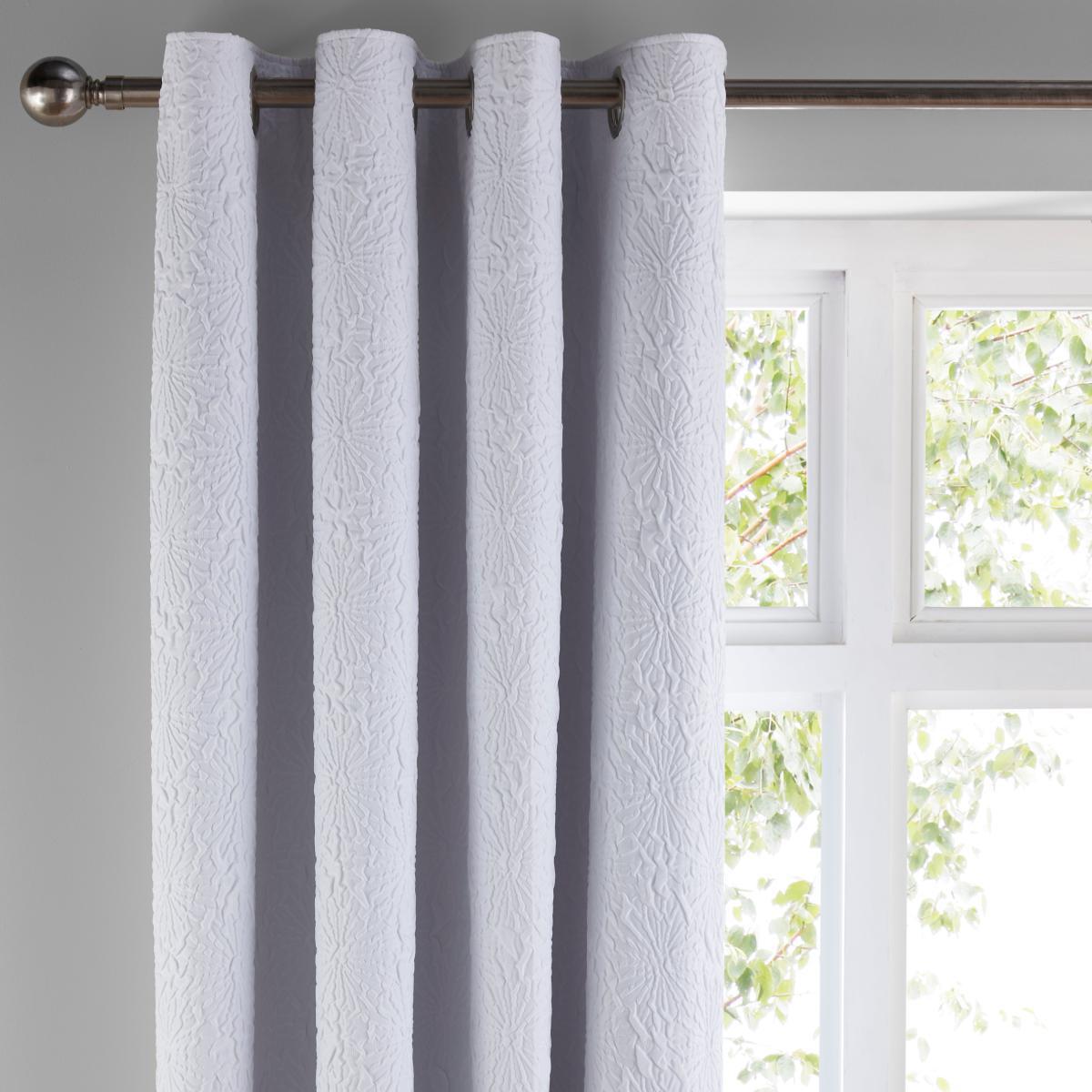 Astra Eyelet Curtains White – image 3