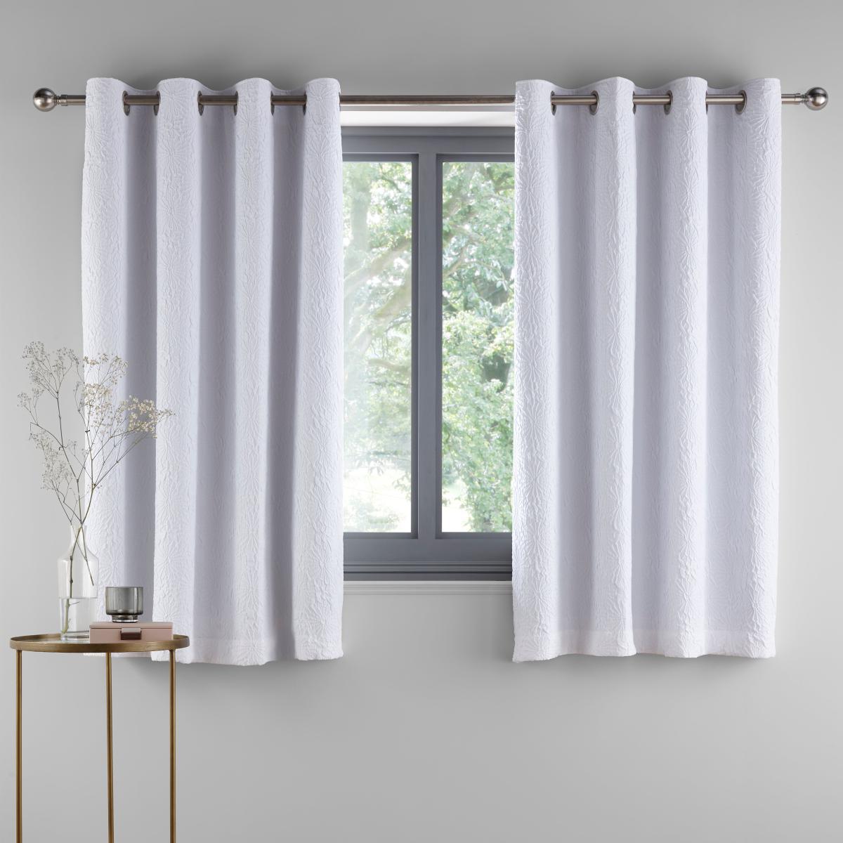 Astra Eyelet Curtains White – image 4