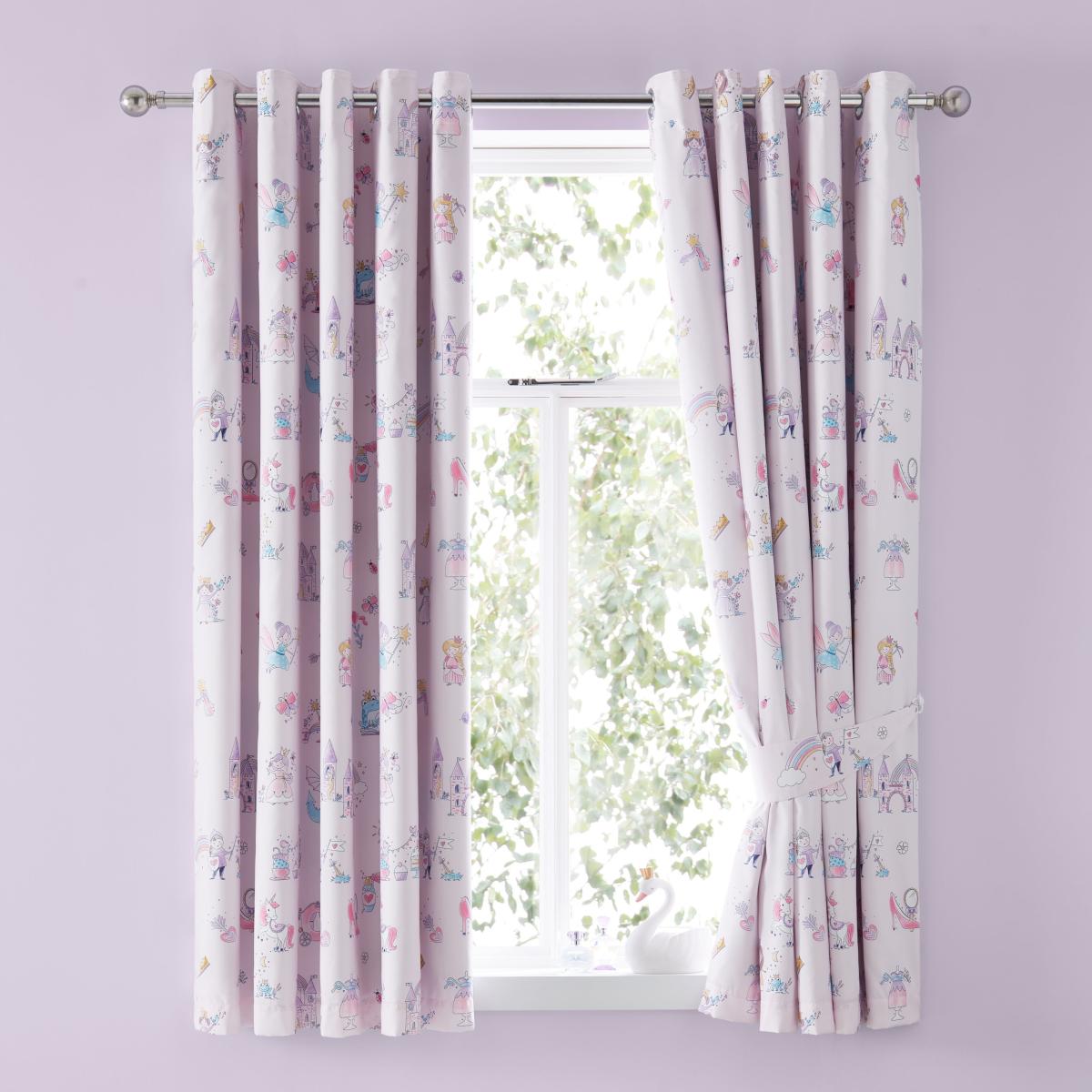 Princess Eyelet Curtains Pink – image 2