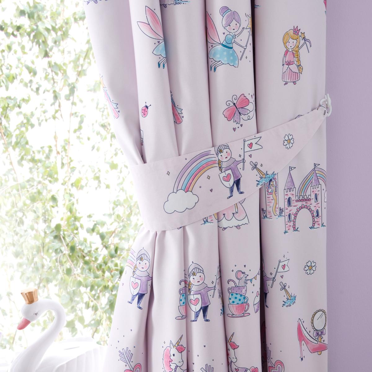 Princess Eyelet Curtains Pink – image 4