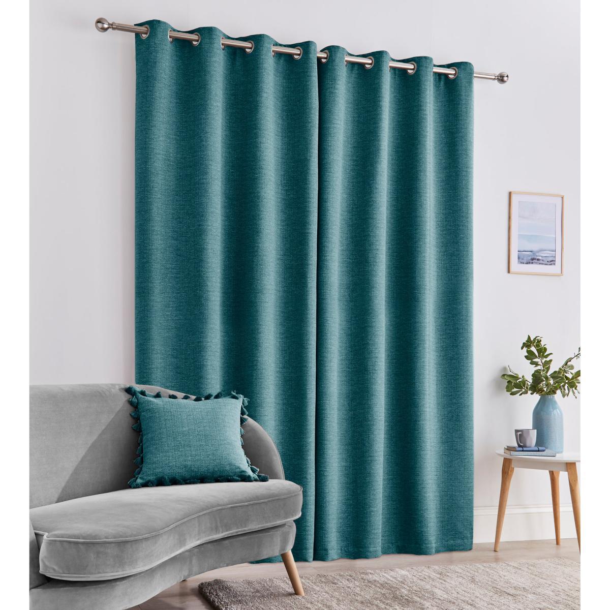 Tassel Peacock Eyelet Curtains Blue – image 3