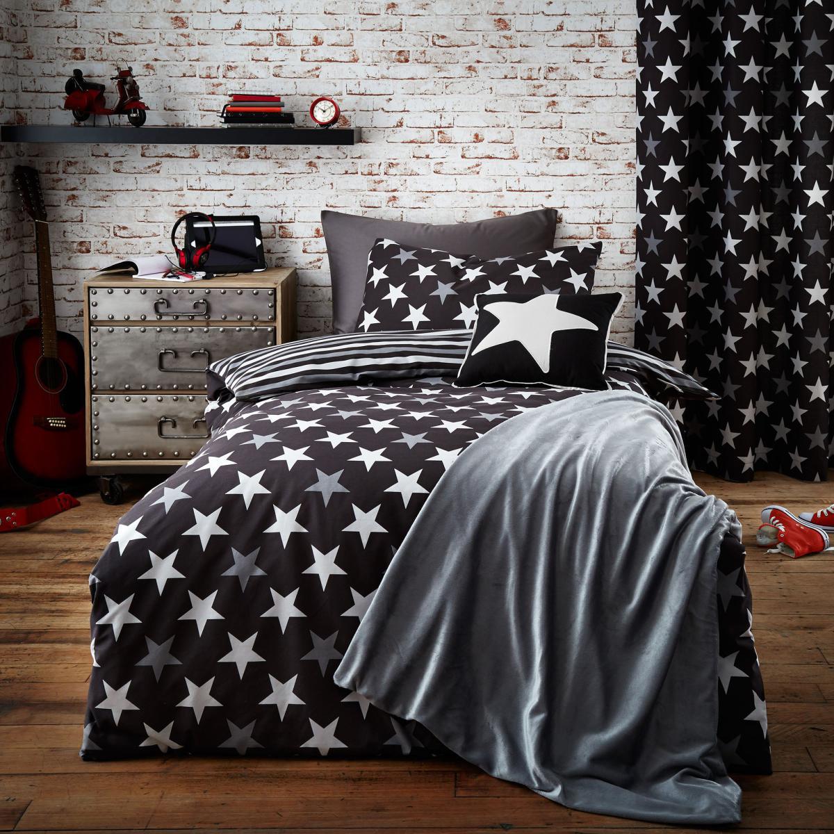 Stars Black Blackout Eyelet Curtains Black and White – image 2