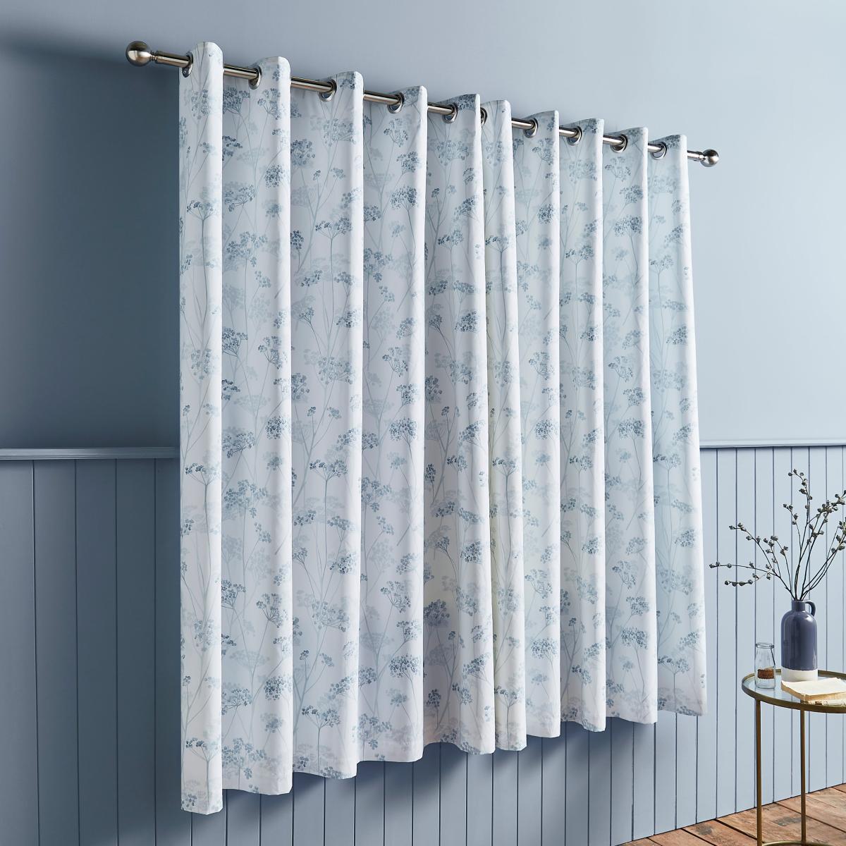 Cow Parsley Eyelet Curtains Blue – image 3
