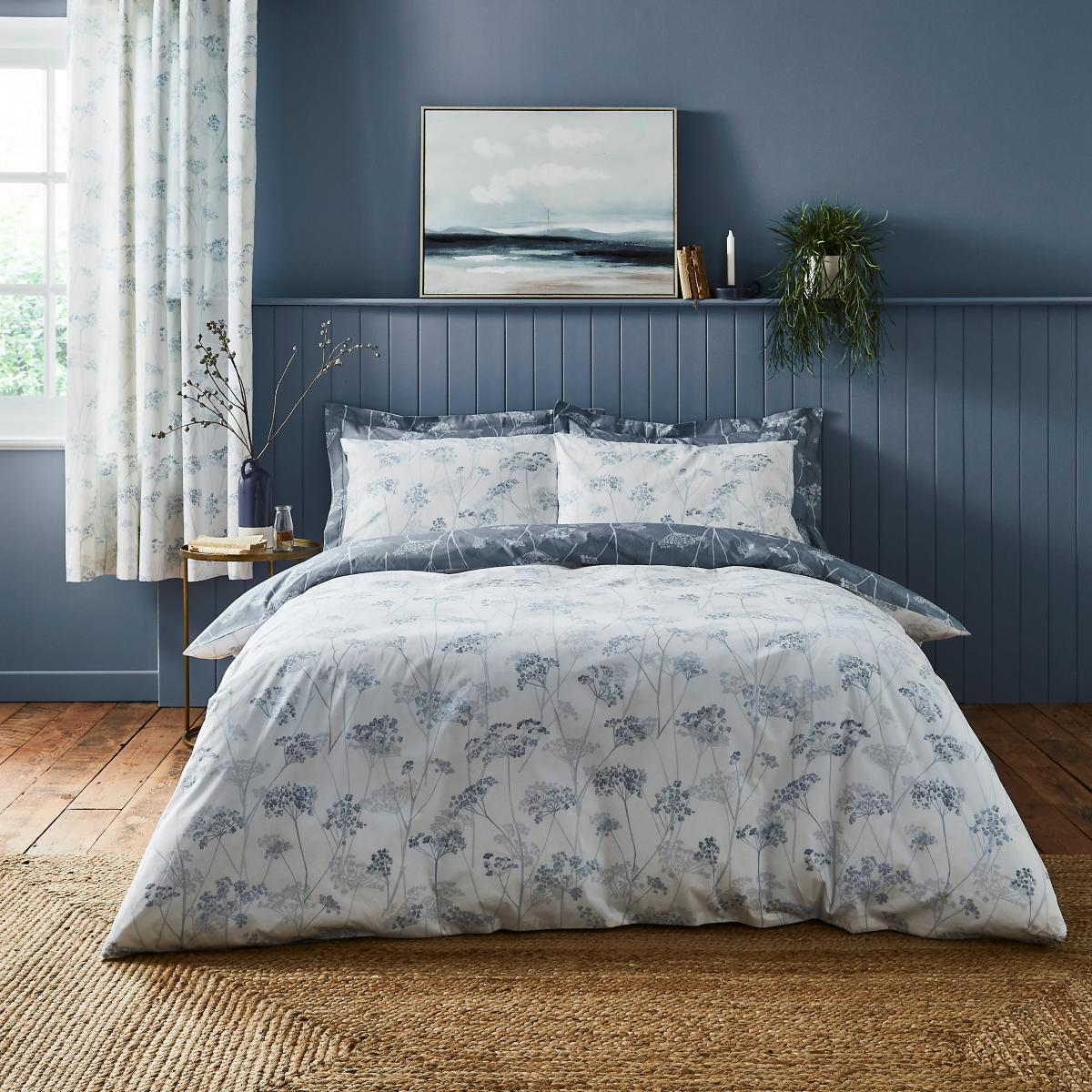 Cow Parsley Eyelet Curtains Blue – image 5