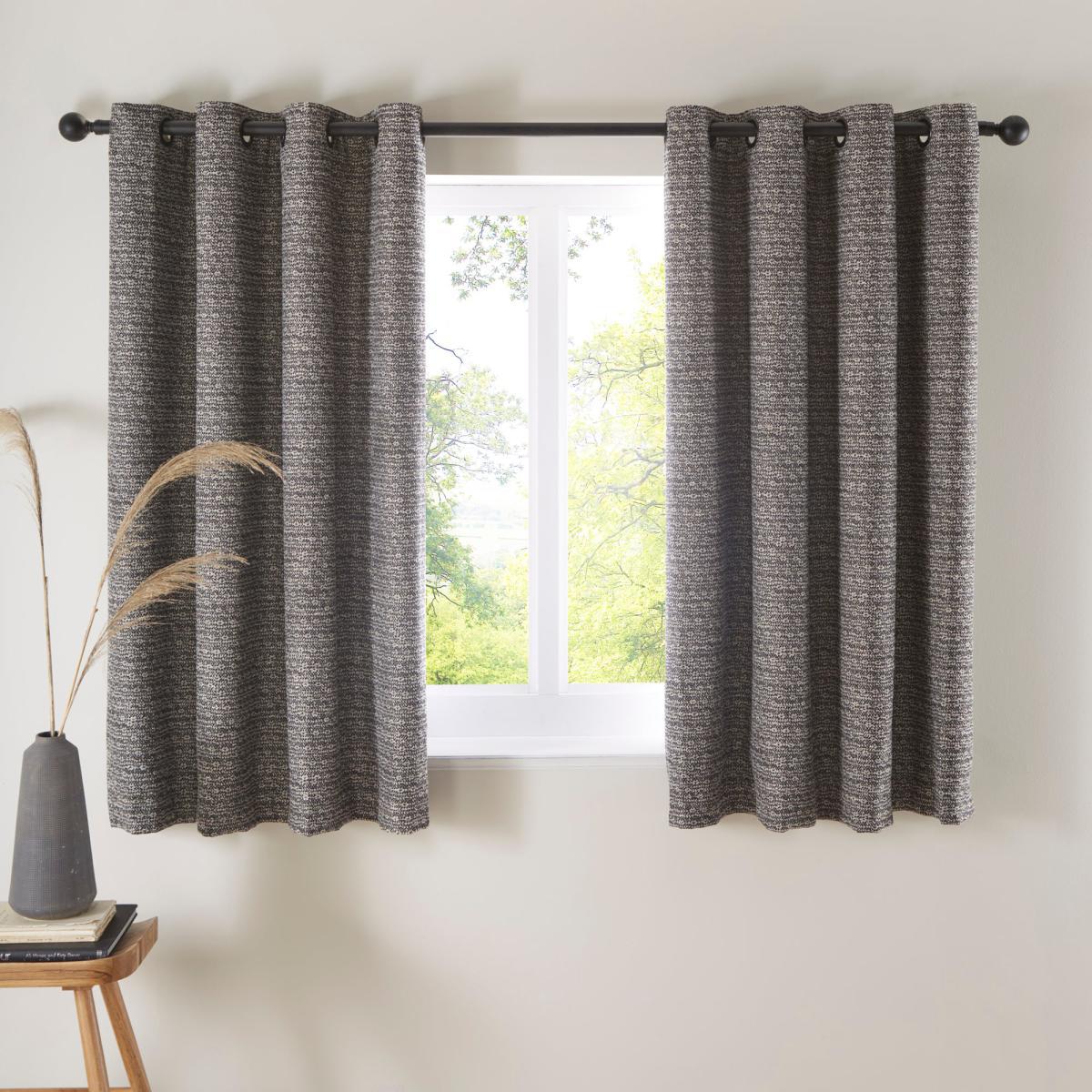 Recycled Monochrome Eyelet Curtains Black and white – image 5
