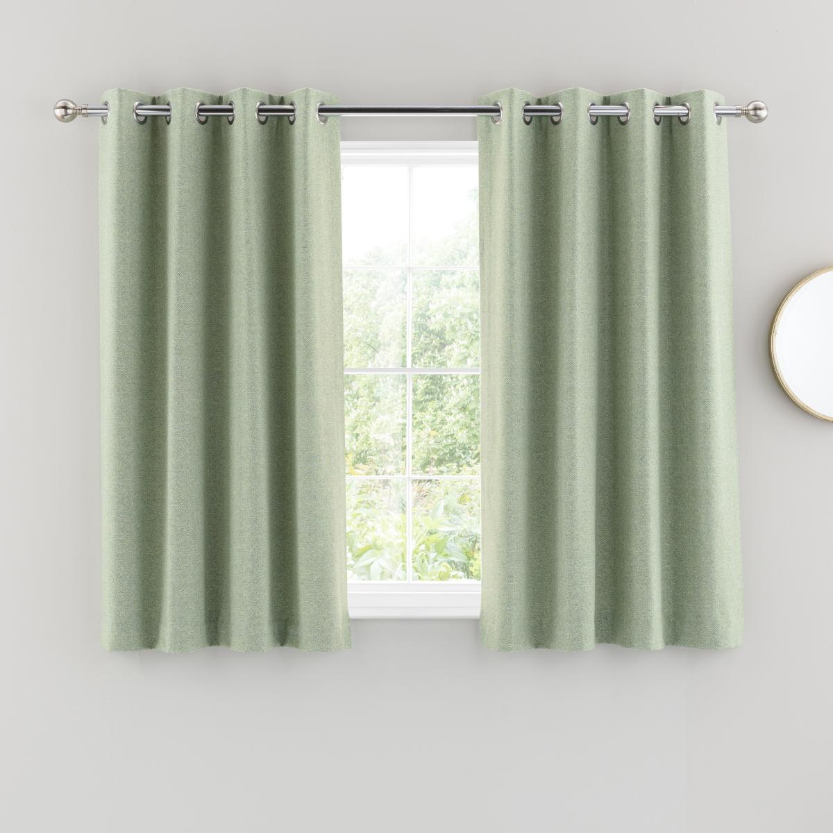 Hemsley Eyelet Curtains Apple Green – image 5
