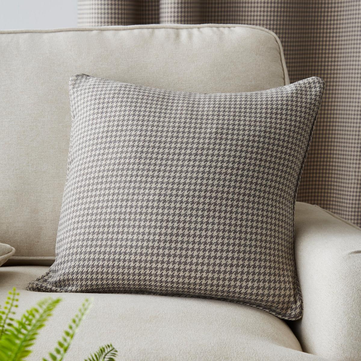 Churchgate Dogtooth Natural Grey Eyelet Curtains MultiColoured – image 5