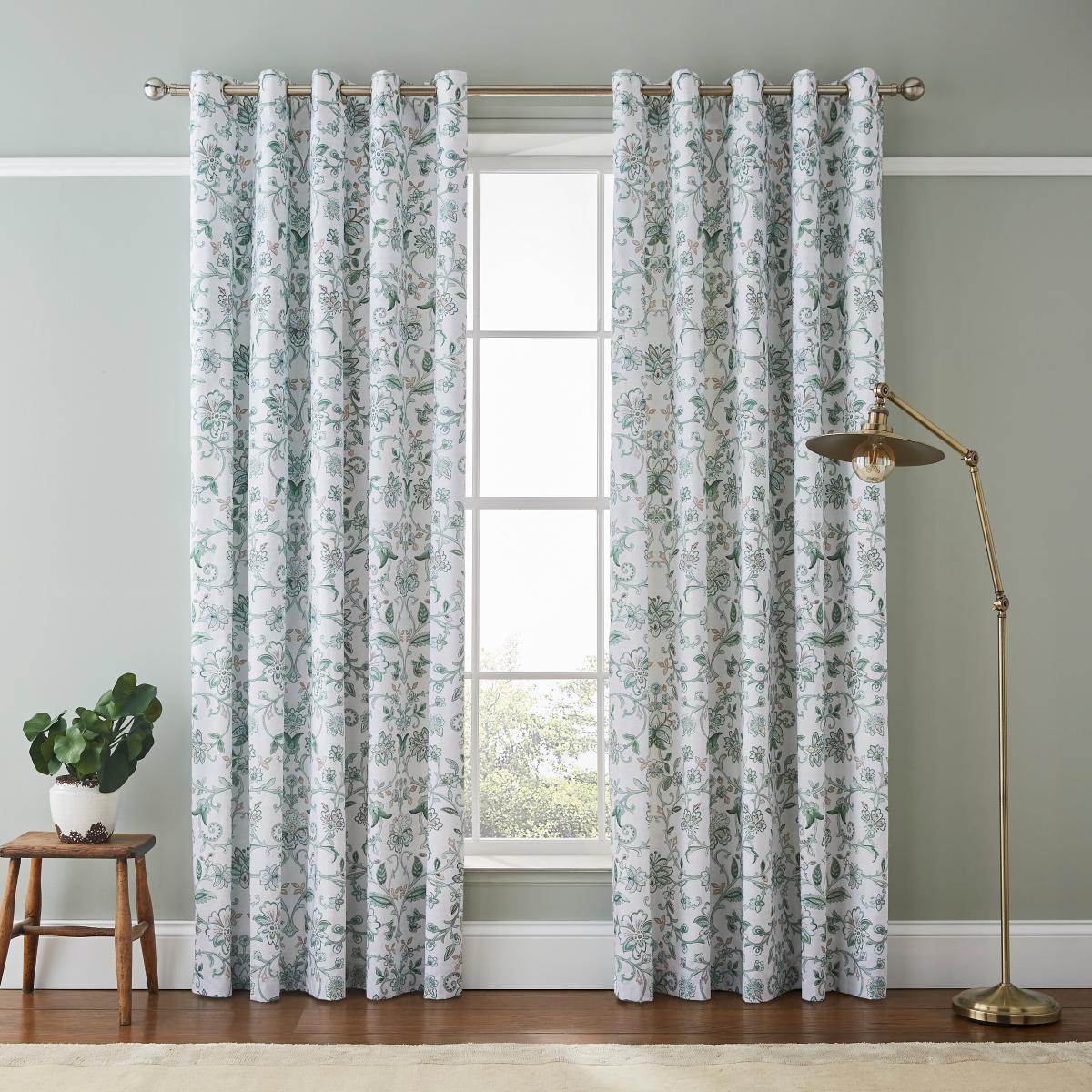 Dorma Winterbourne Green Blackout Eyelet Curtains Green/White – image 2