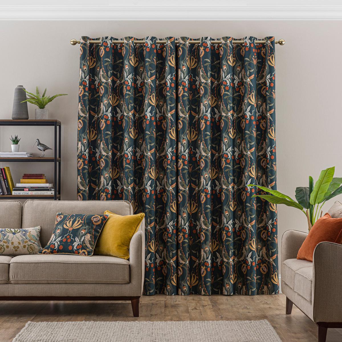 Havisham Bottle Green Eyelet Curtains Bottle (Green) – image 3