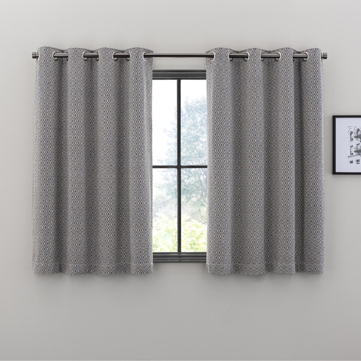 Elements Oslo Navy Blue Eyelet Curtains Blue – image 4