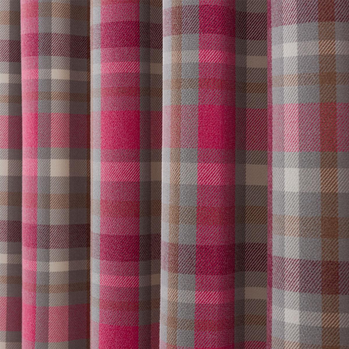 Kempton Raspberry Check Eyelet Curtains Raspberry – image 2