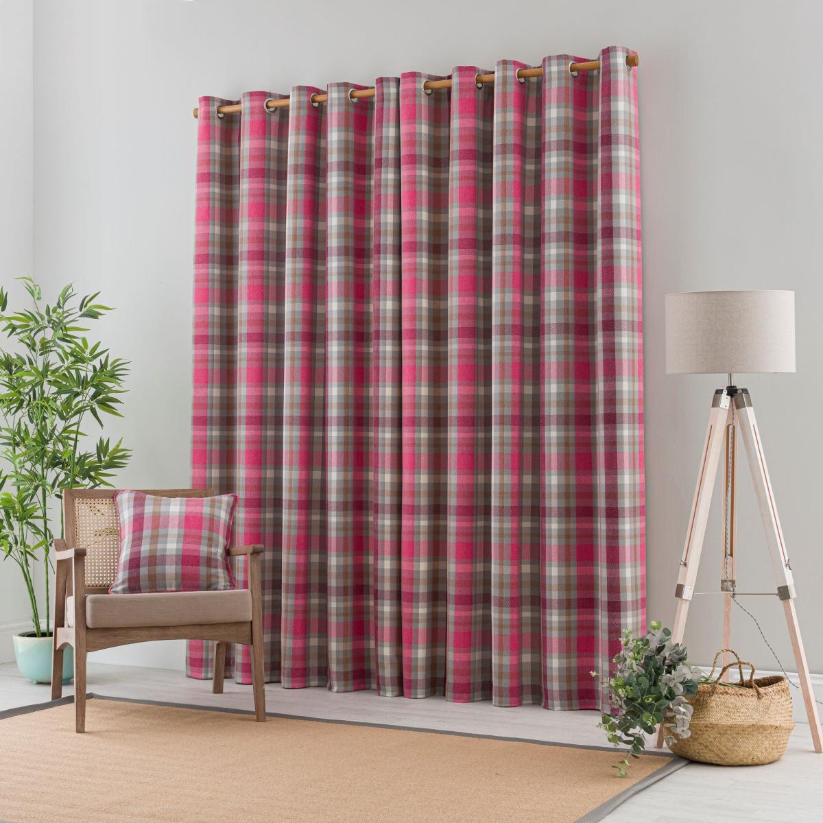 Kempton Raspberry Check Eyelet Curtains Raspberry – image 3