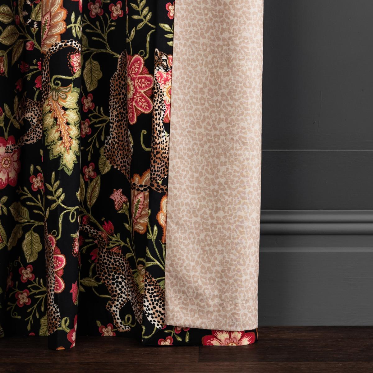 Paradise Cheetah Pink Eyelet Curtains Pink – image 6