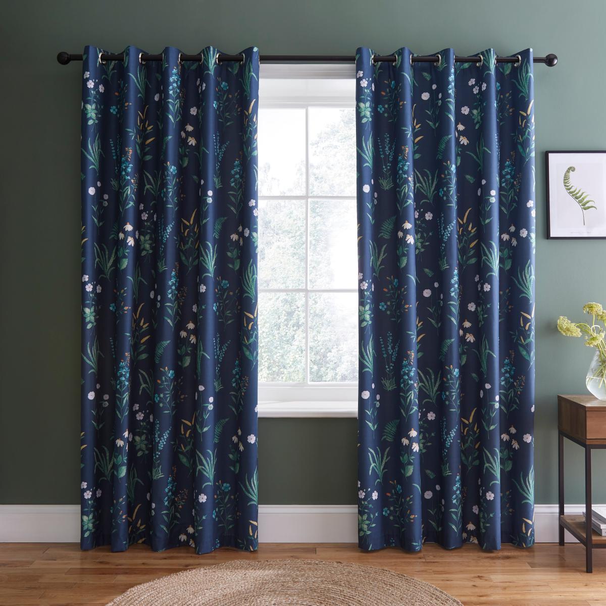 Garden Botanical Navy Blackout Eyelet Curtains Navy – image 2