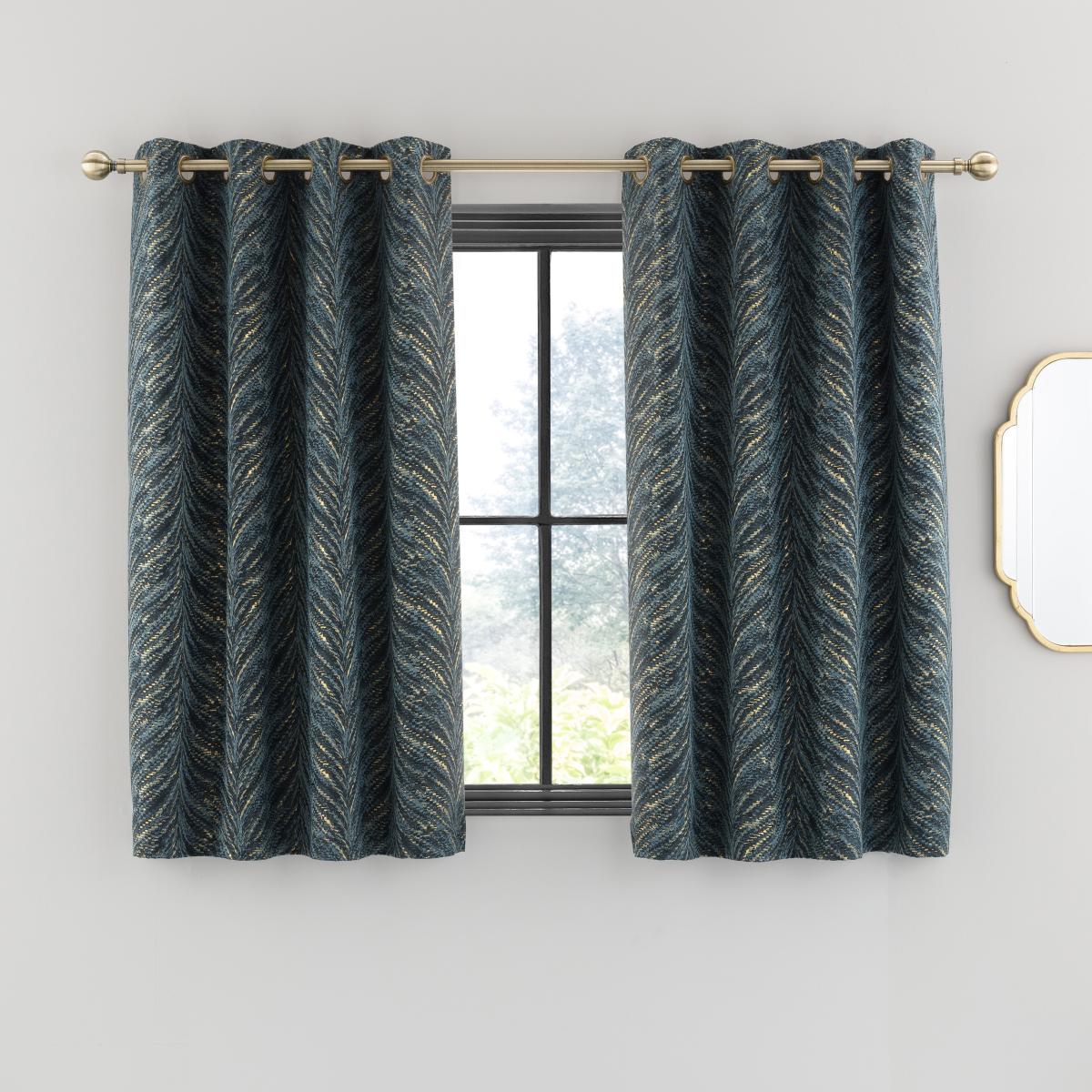 Flame Eyelet Curtains Peacock Peacock – image 5