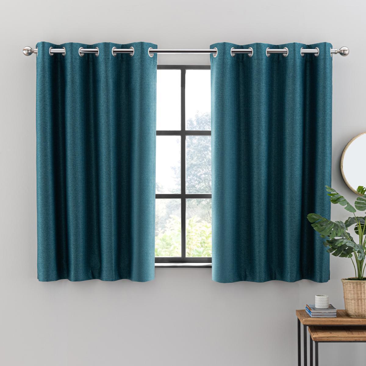 Metropolitan Peacock Eyelet Blackout Curtains Peacock – image 4