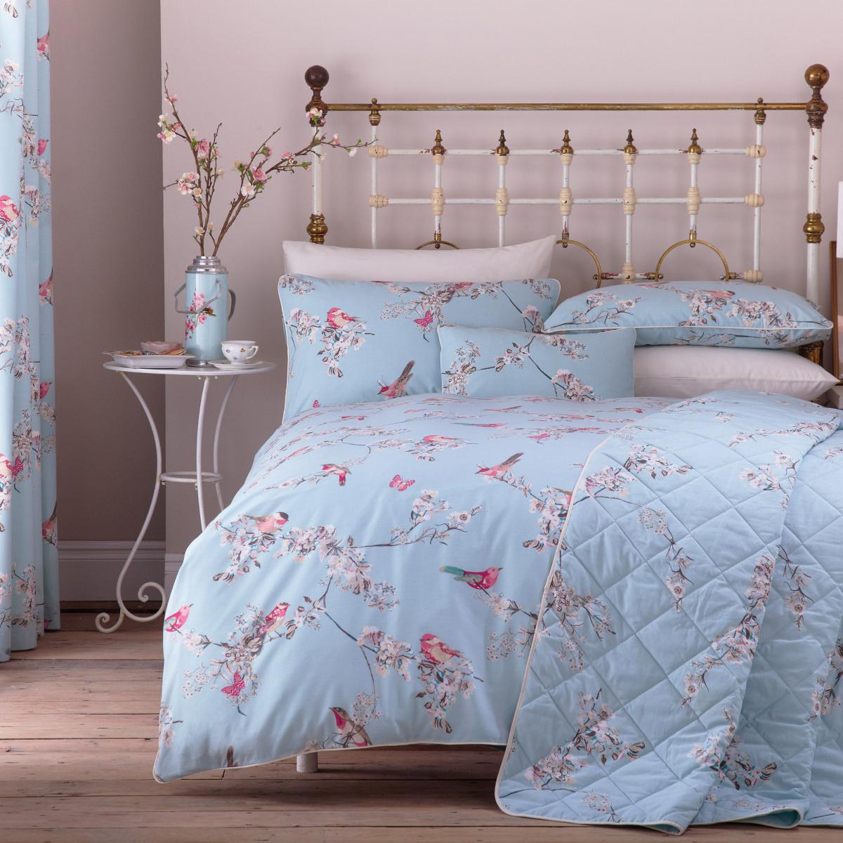 Beautiful Birds Duck-Egg Thermal Eyelet Curtains Blue, Pink and White – image 2