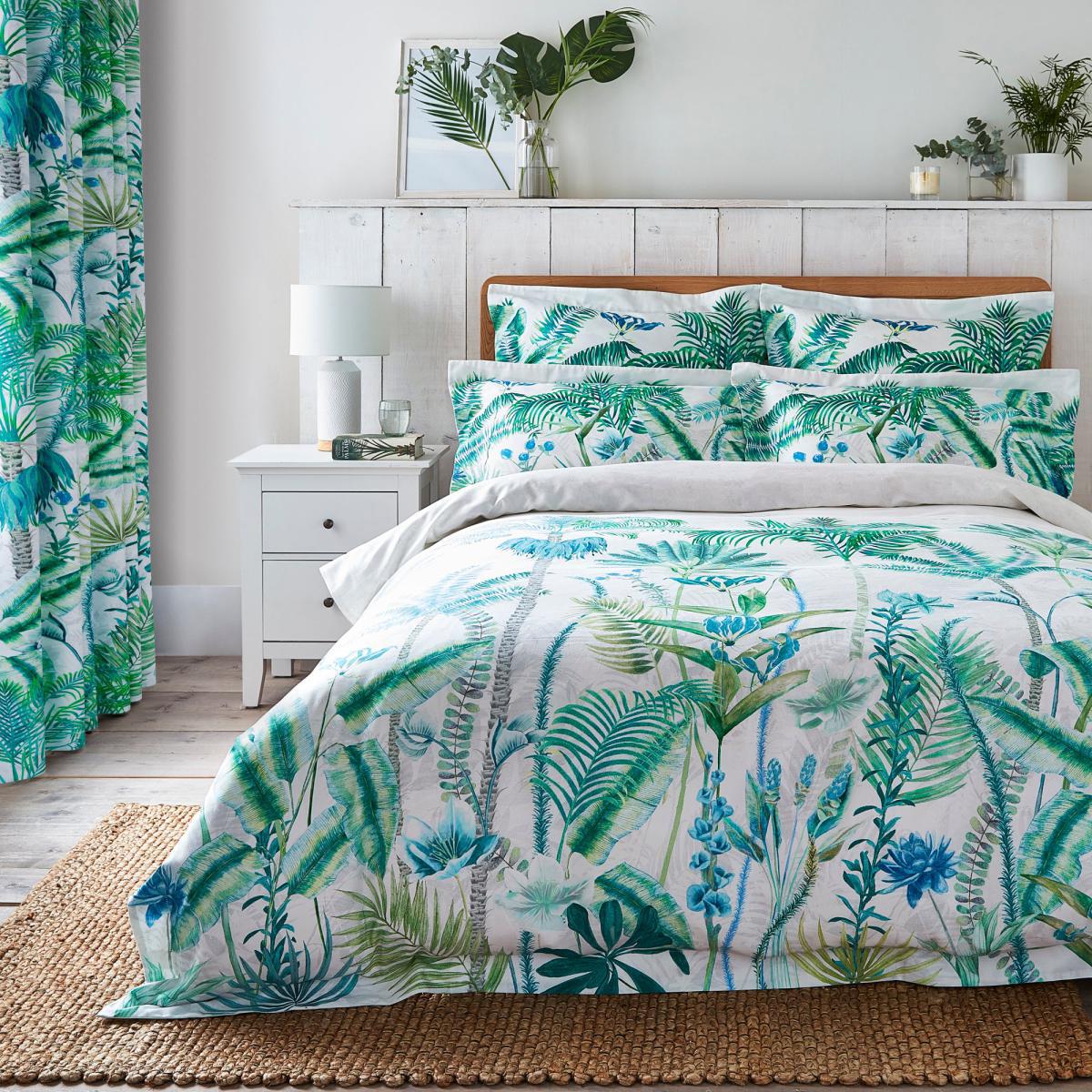 Dorma Mustique Blackout Eyelet Curtains Green and White – image 3