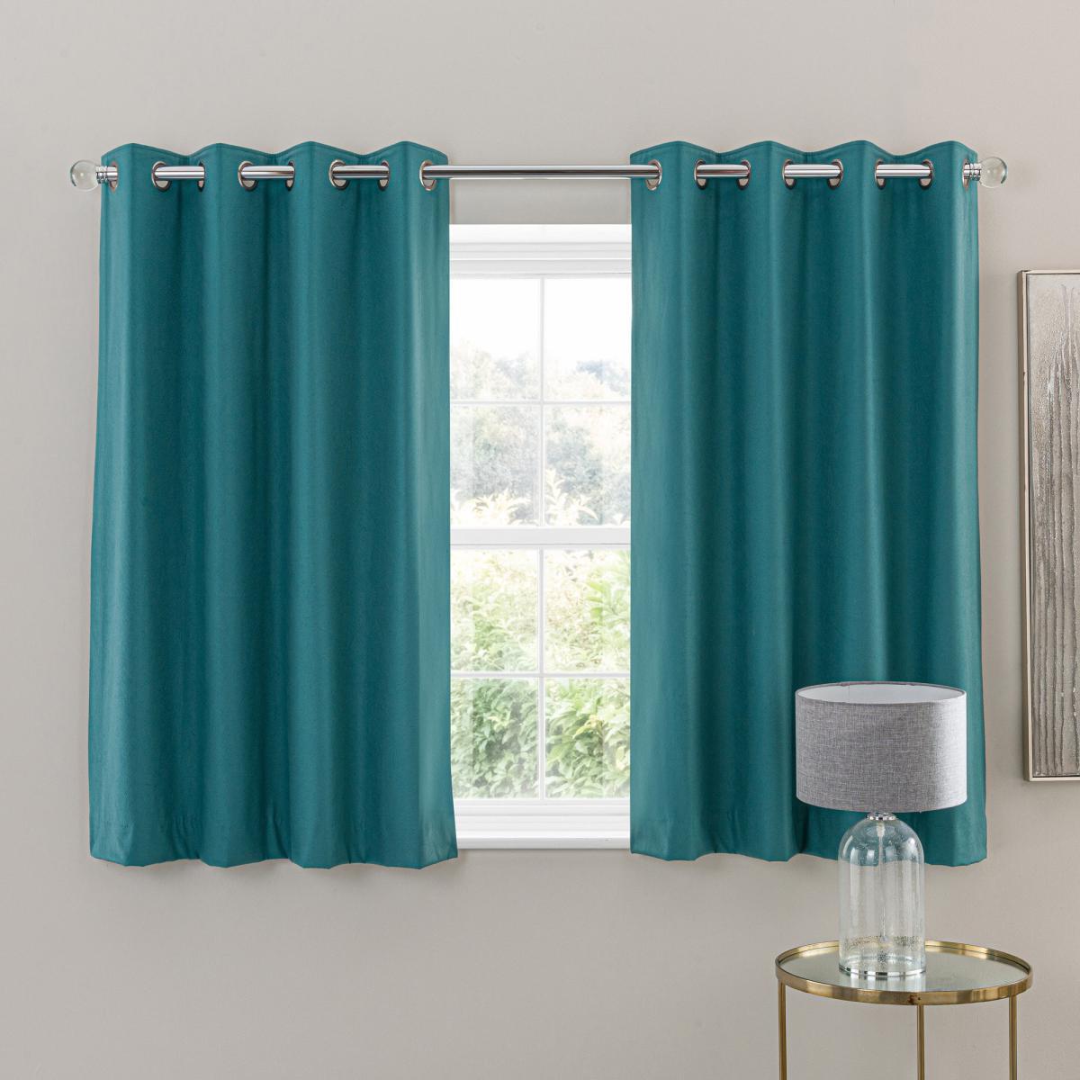 Sienna Peacock Eyelet Curtains Green – image 3