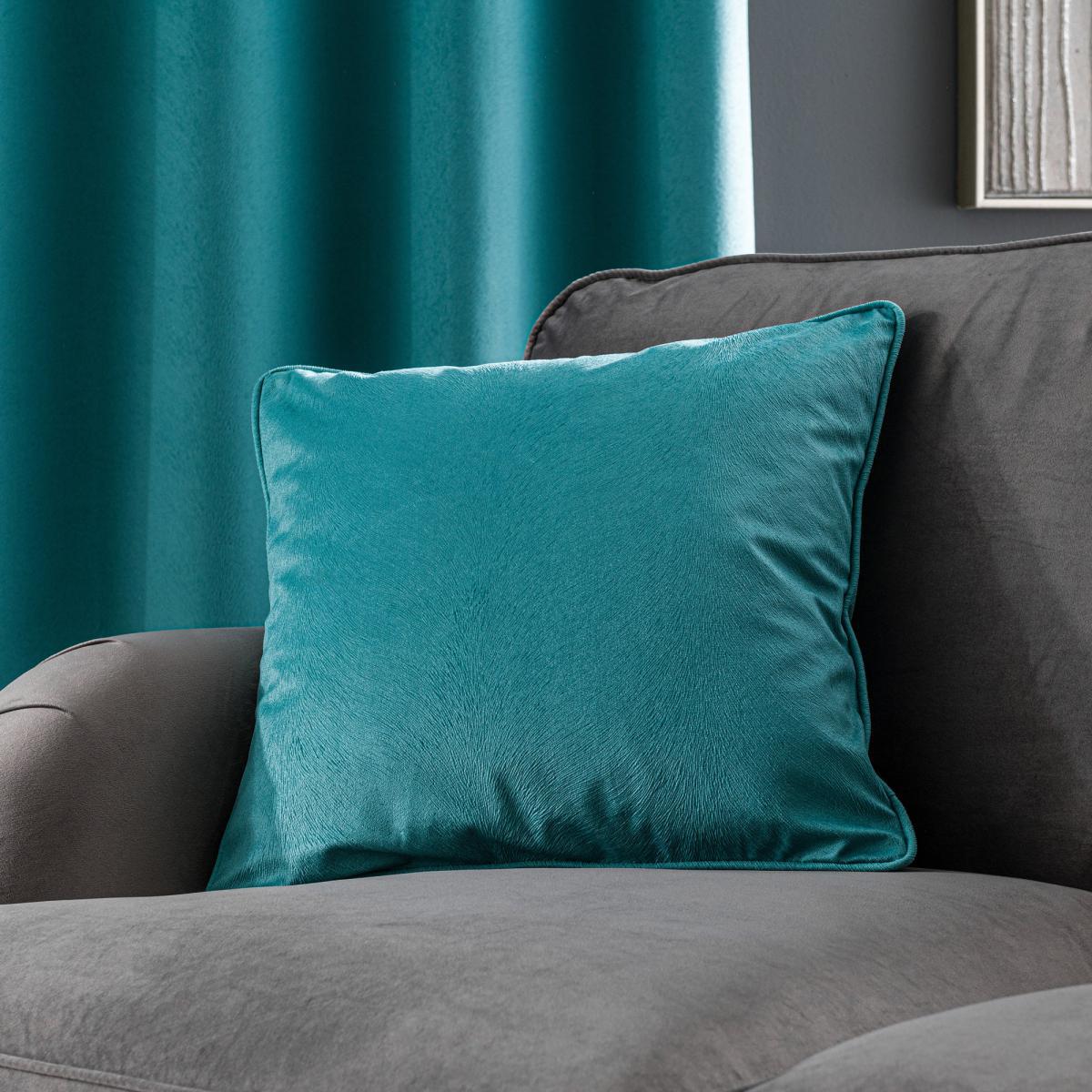 Sienna Peacock Eyelet Curtains Green – image 6