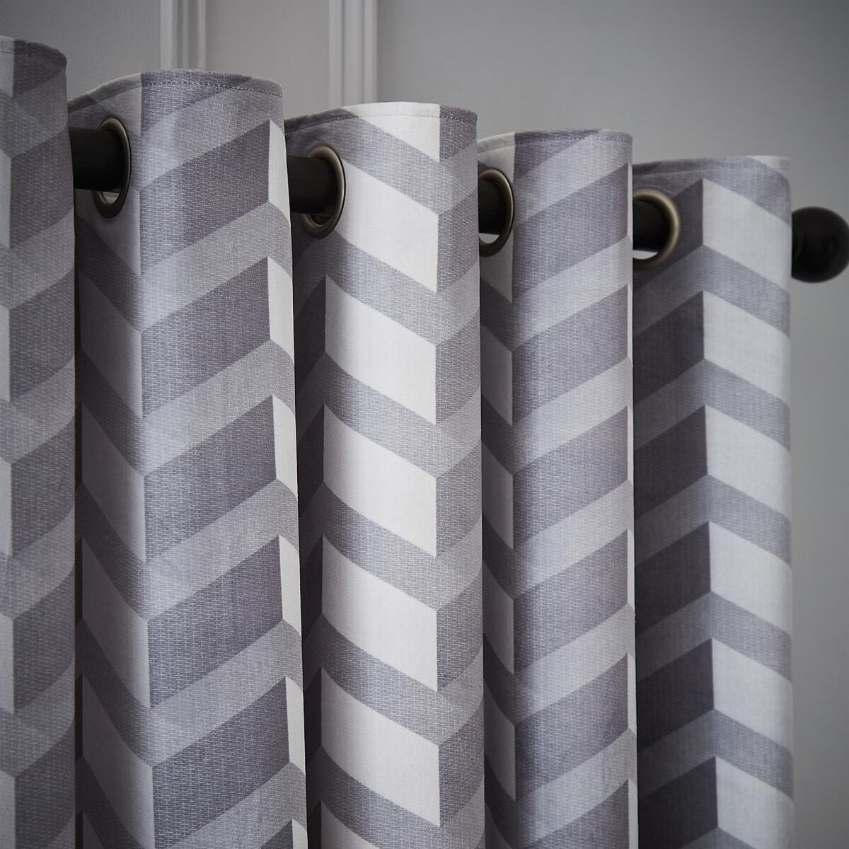 Evander Geo Velour Digital Print Weighted Curtains – image 4