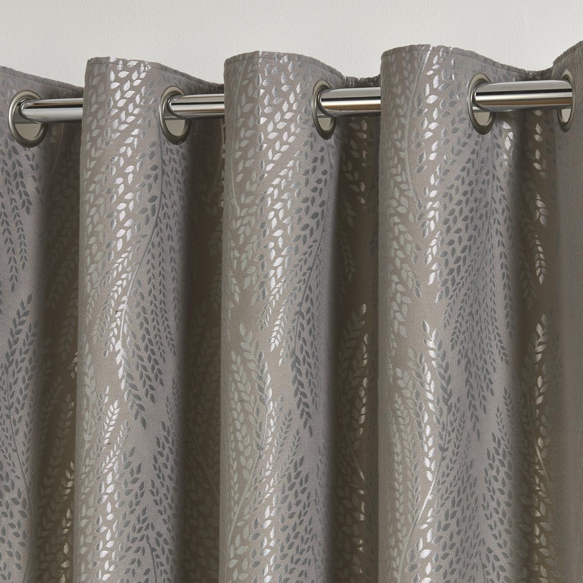 Averlia Leaf Curtain - Silver – image 3