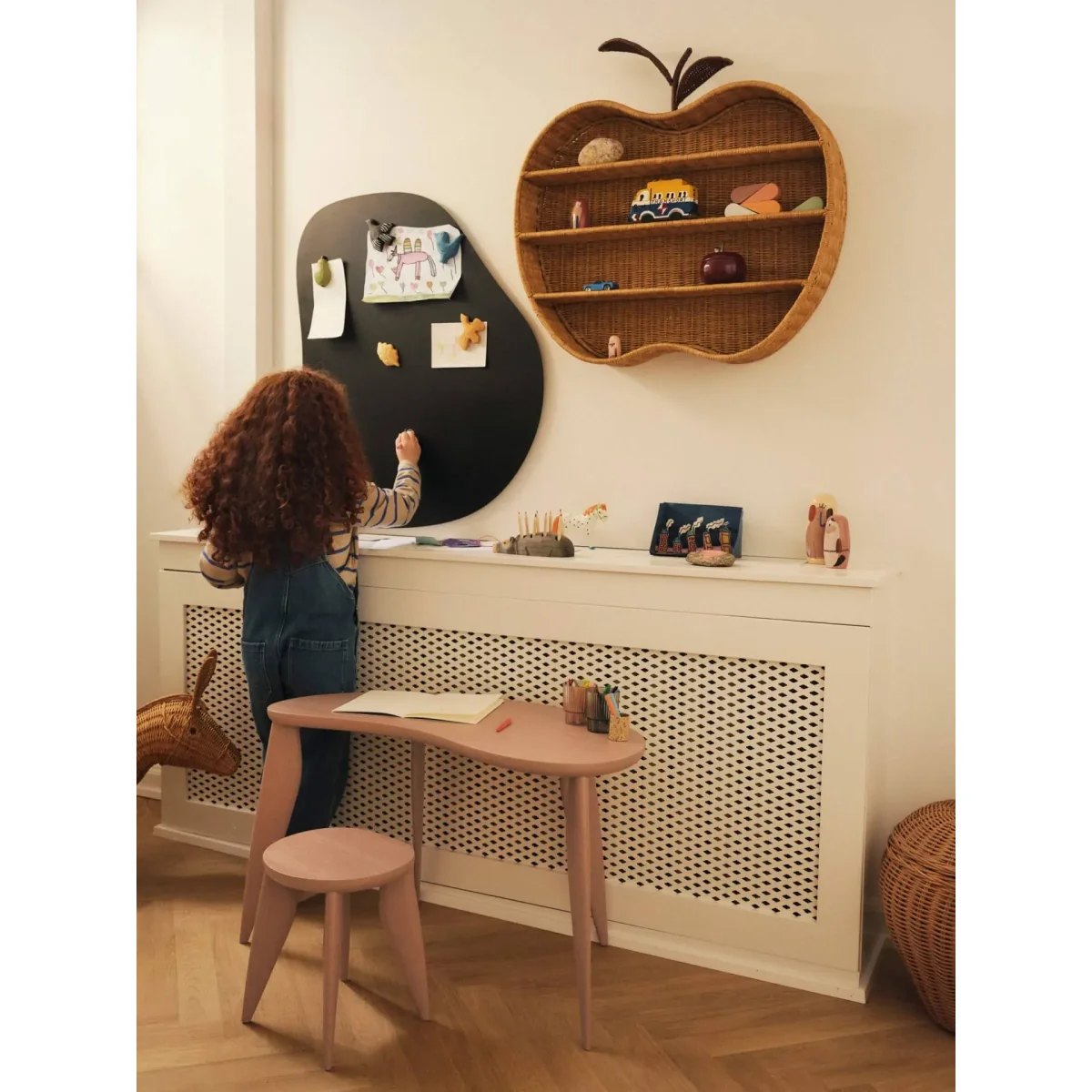 Ferm Living Feve kids stool Rose – image 2