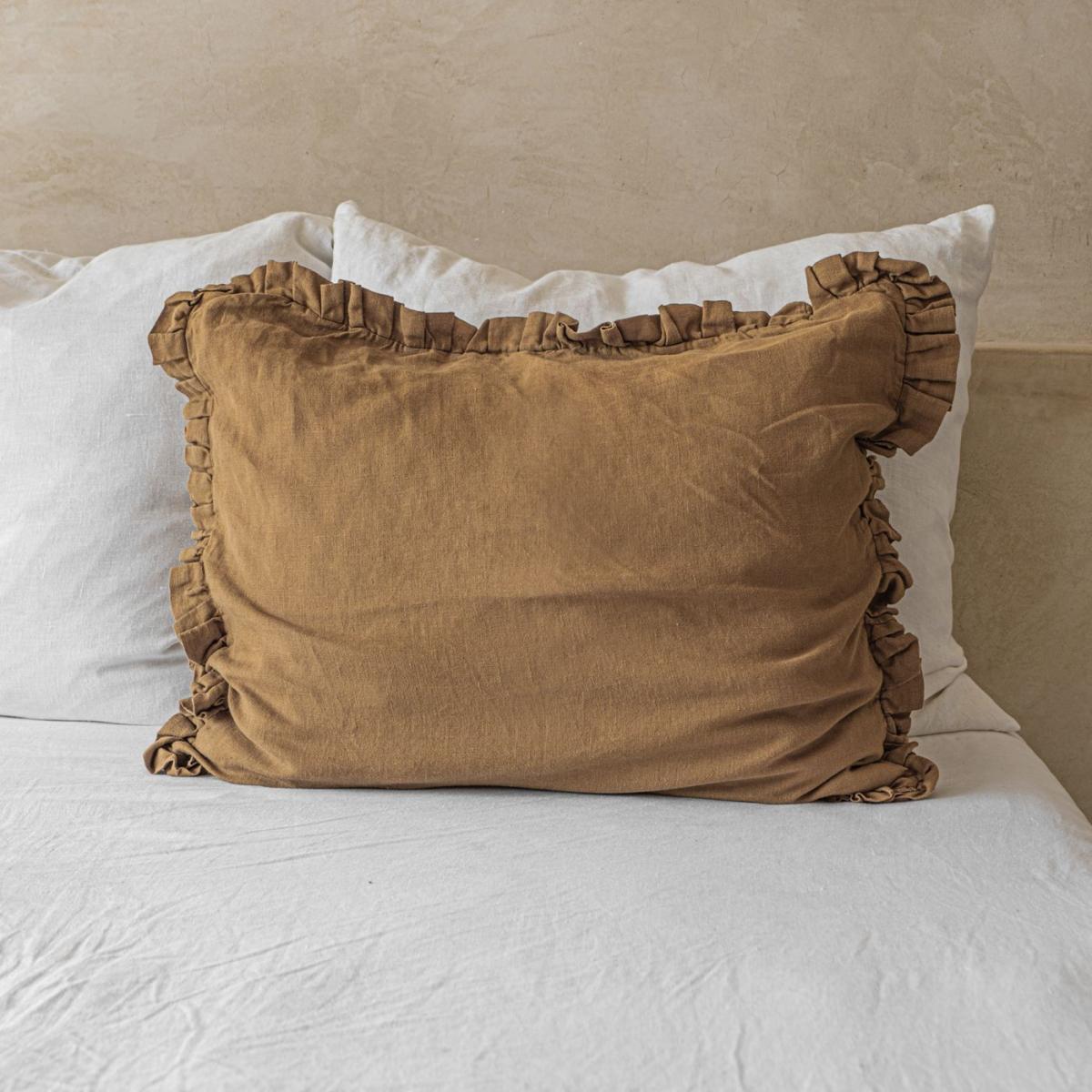 Cinnamon Ruffled Linen Pillowcase – image 3