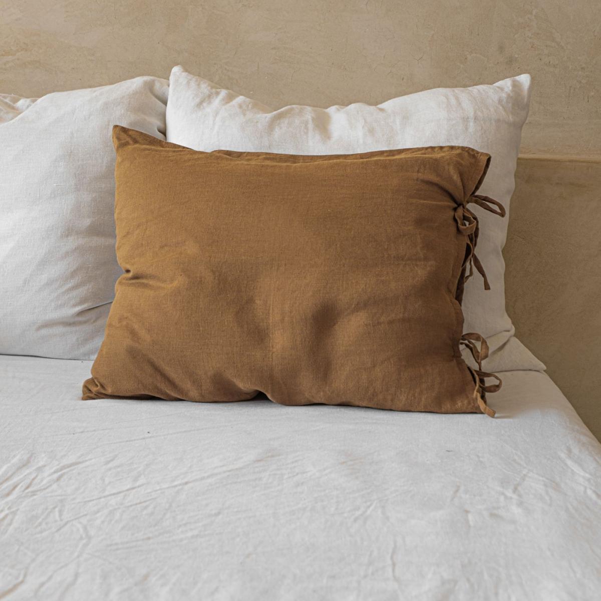 Cinnamon Tied Linen Pillowcase – image 2