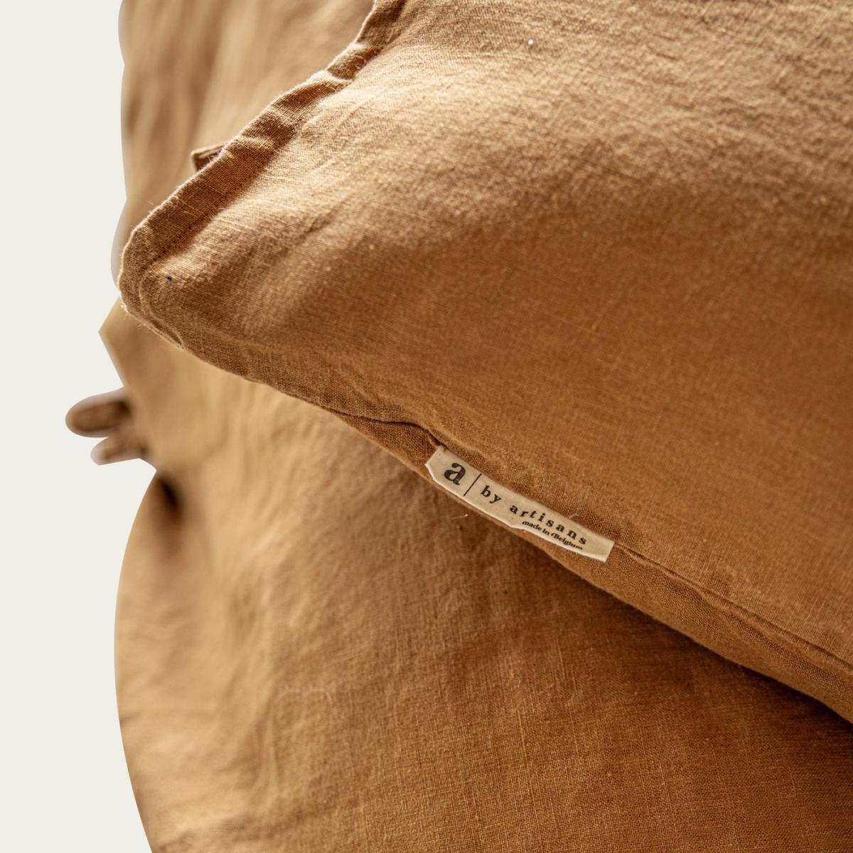Cinnamon Tied Linen Pillowcase – image 3