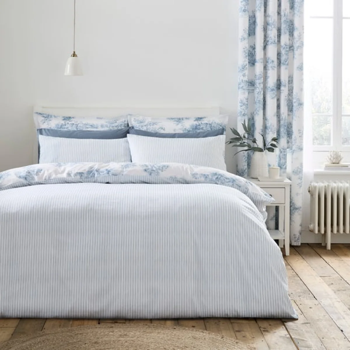 Toile Scene 100% Cotton Oxford Pillowcase – image 4