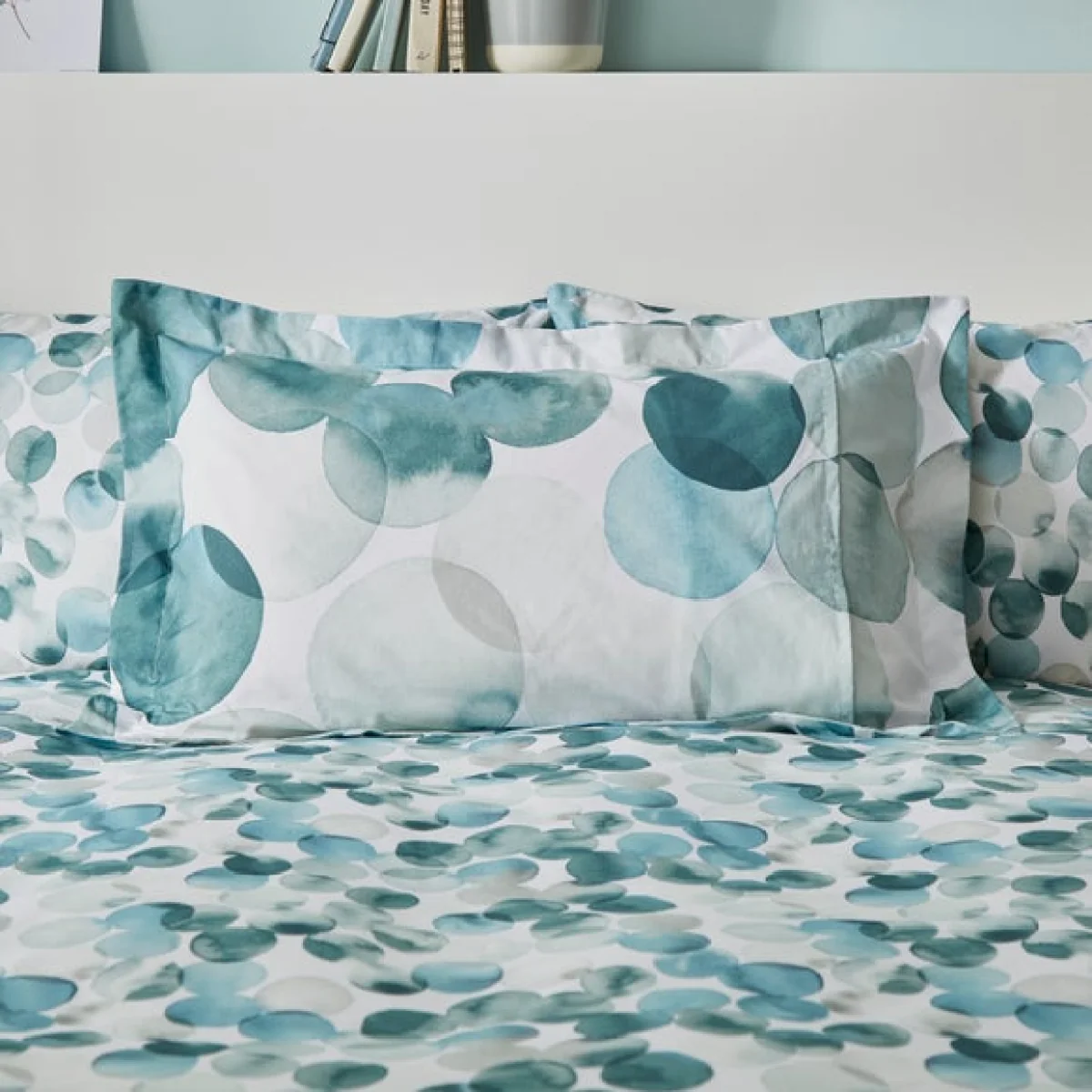 Watercolour Circles Teal Oxford Pillowcase Green/White – image 2