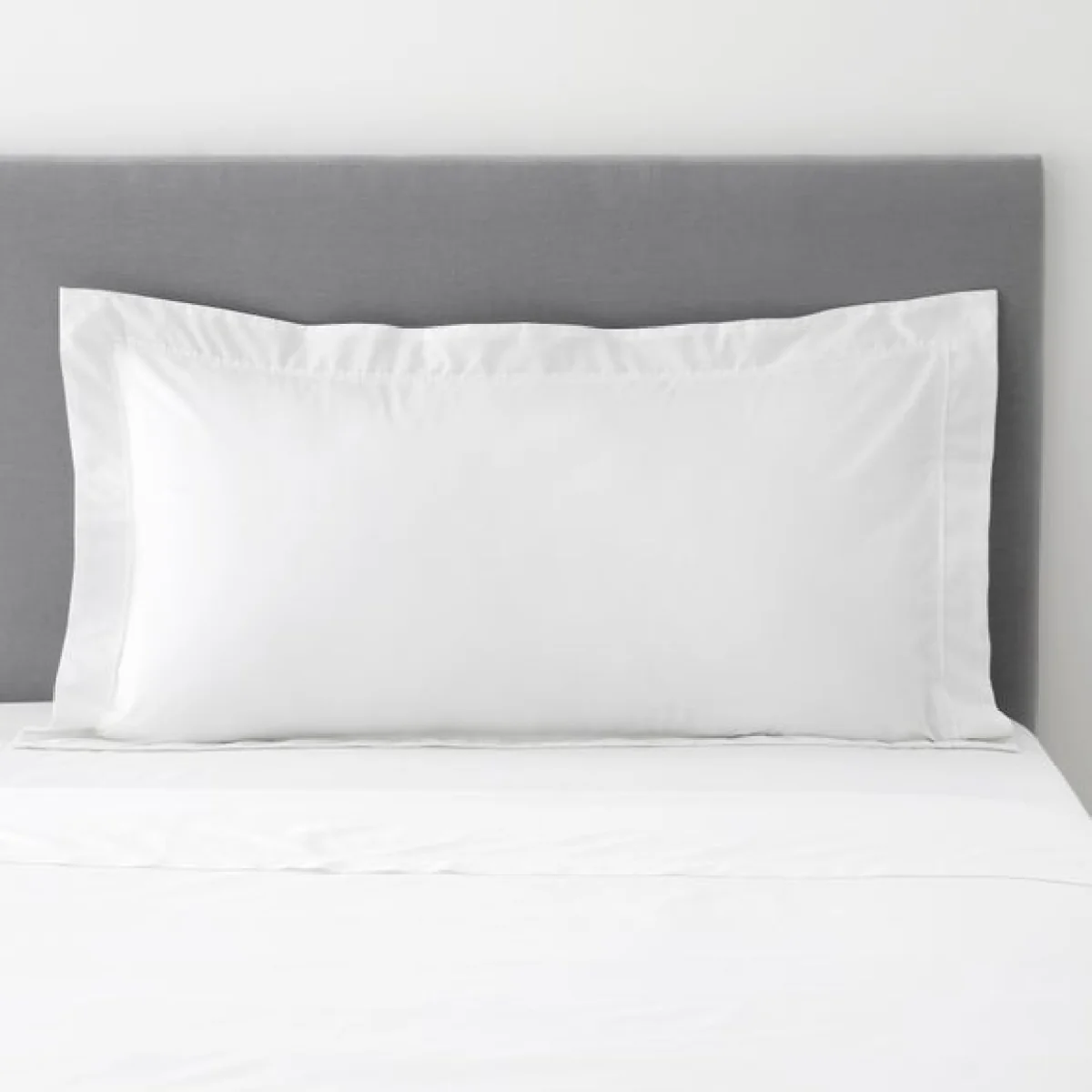 Dorma 400 Thread Count Oxford Pillowcase White