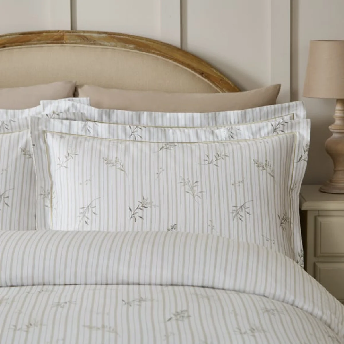 Dorma Abbotsford 100% Cotton Sateen Standard Pillowcase Pair – image 1