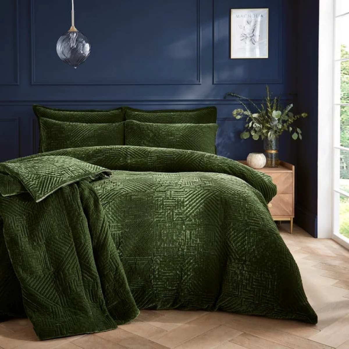 Haisley Geometric Oxford Pillowcase Navy (Blue) – image 3