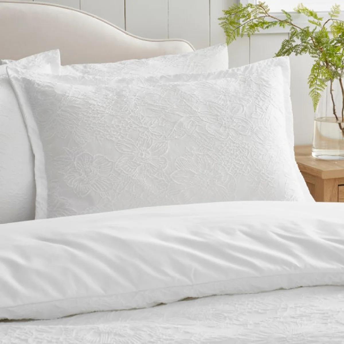 Aurora Floral Jacquard Oxford Pillowcase