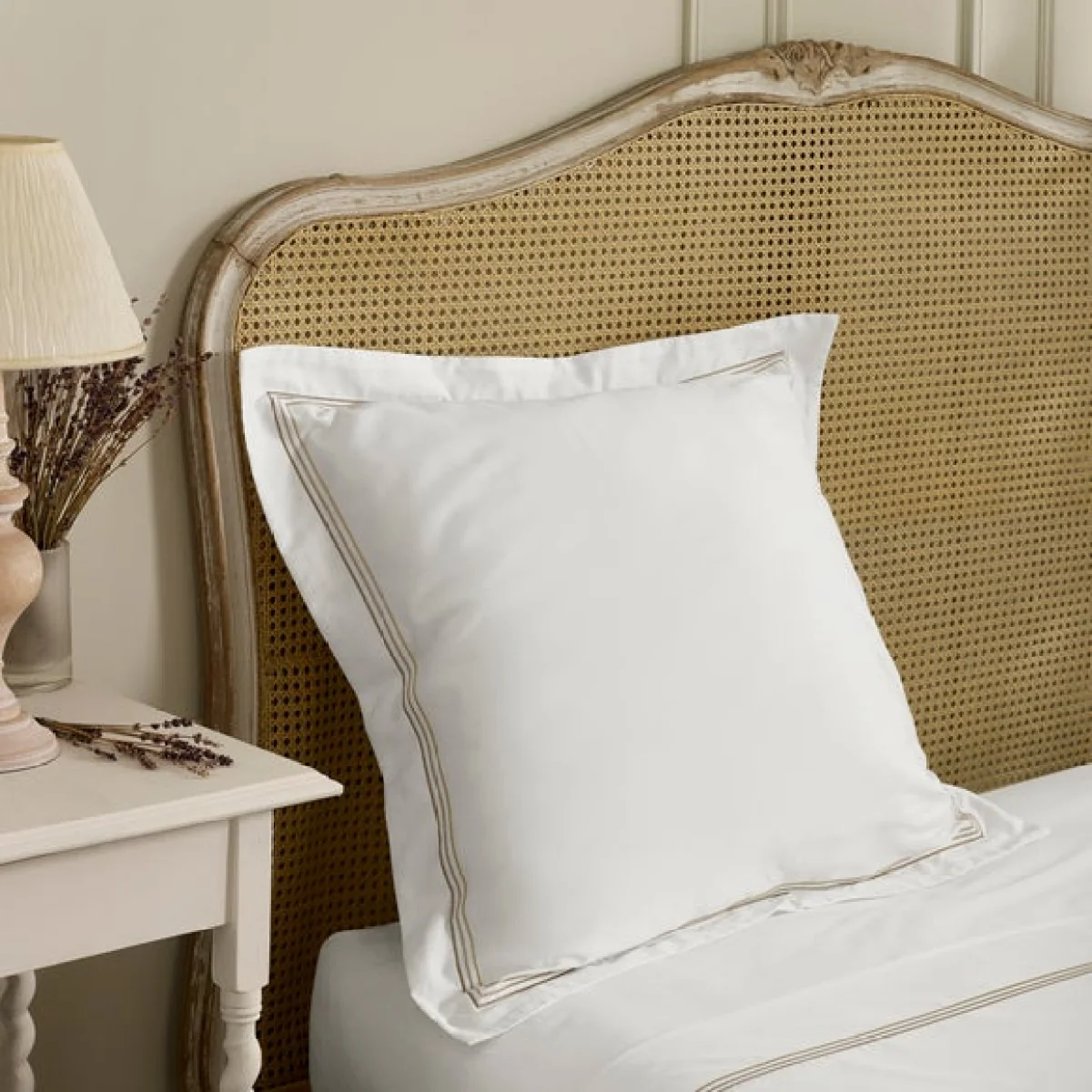 Dorma Rovello Embroidery 100% Cotton Continental Pillowcase – image 2