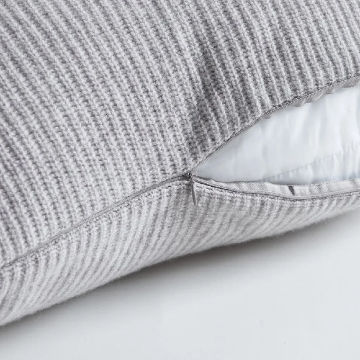 Dorma Cashmere Wool Blend Pillowsham – image 4