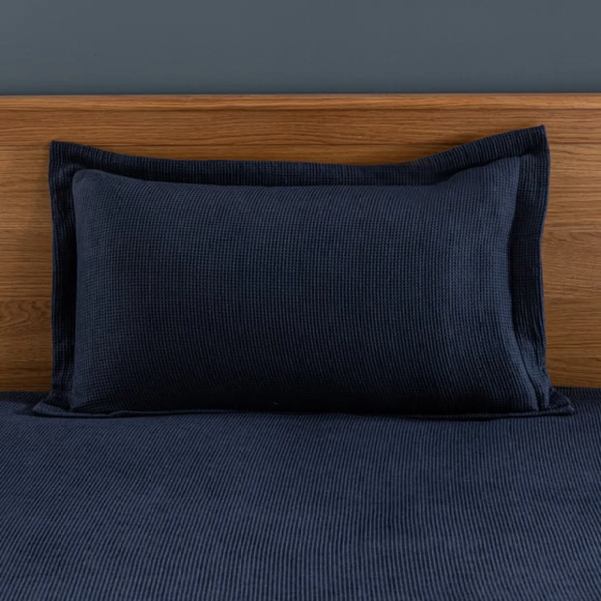 Alston Waffle Oxford Pillowcase Olive Olive – image 2