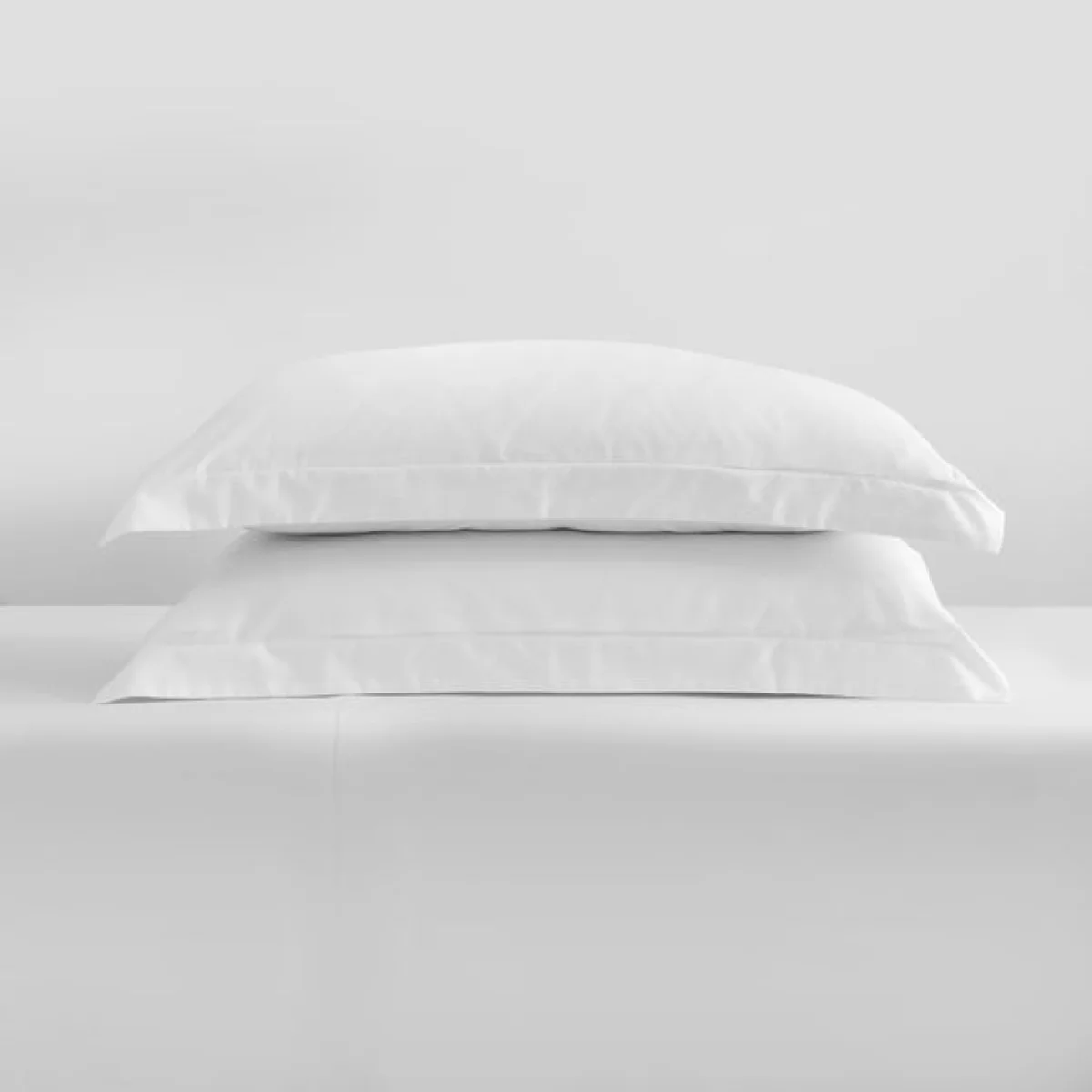 Dorma Classic Cotton Sateen Kingsize Oxford Pillowcase – image 2