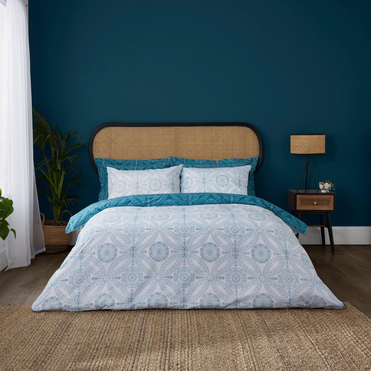 Mandala Teal Oxford Pillowcase Blue – image 3