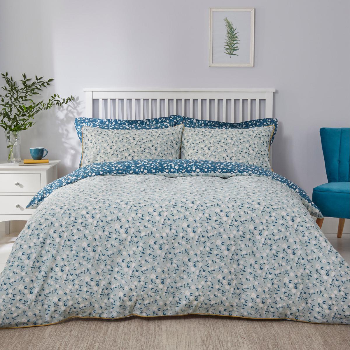 Effie Blue Oxford Pillowcase Blue and White – image 3